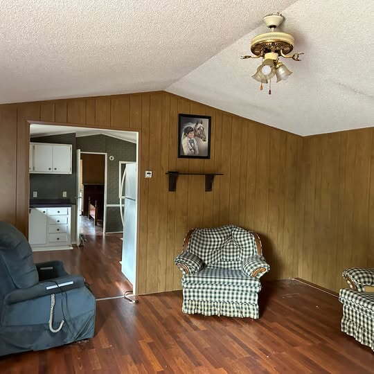 Building Photo - 39 Nobles Pk St
