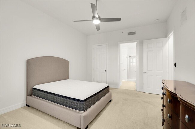 Building Photo - 10733 Mirasol Dr