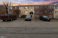 Building Photo - 4412 Falls Bridge Dr