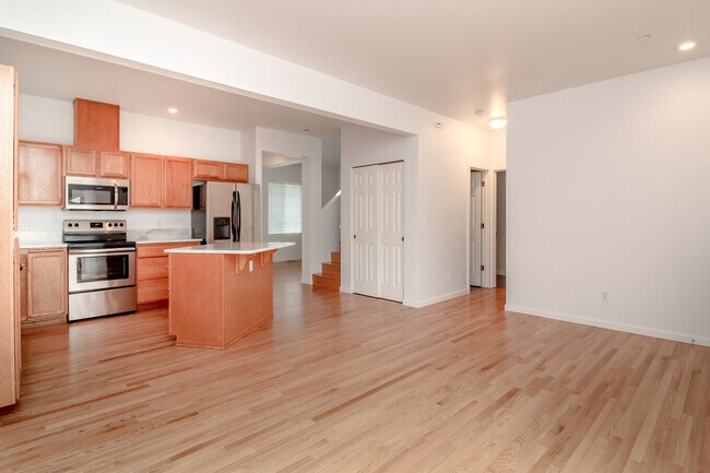 Building Photo - 1485 Bobs Hollow Ln
