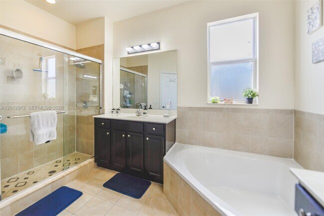 Building Photo - 9101 SW 169th Pl