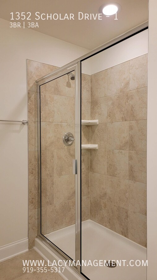 Building Photo - 1352 Scholar Dr