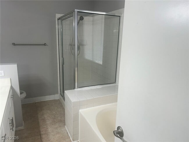 Building Photo - 948 Chaps Cir