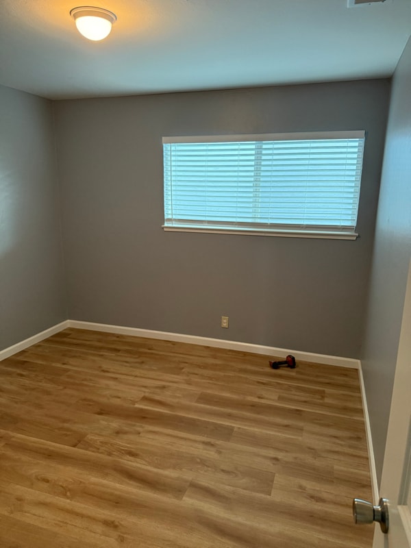 Building Photo - 661 Oldham Way