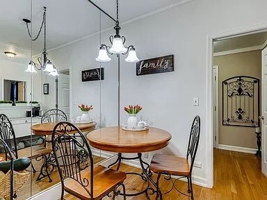 Building Photo - 8 Grandview Ct