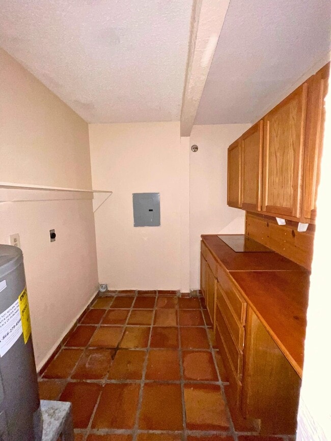 Building Photo - 8649 Northridge Loop