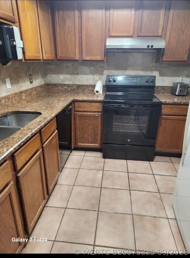 Building Photo - 2780 Norfolk Pine Ct