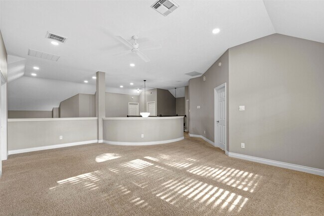 Building Photo - 2203 Sekola Ln