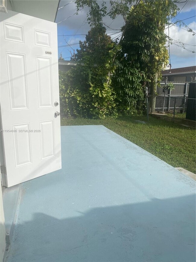 Building Photo - 11350 SW 3rd St