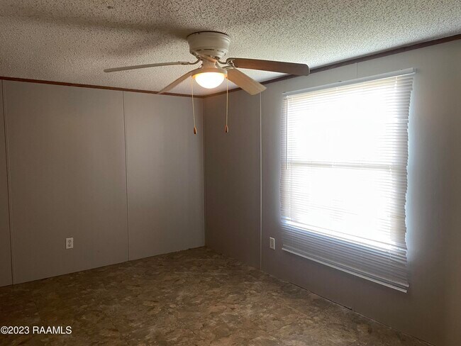 Building Photo - 239 N Perkins Ferry Rd