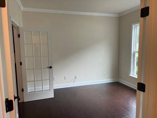 Building Photo - Private Stunning Views from this Beautiful...