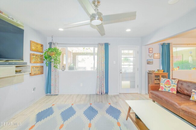 Building Photo - 3417 Aberdeen St