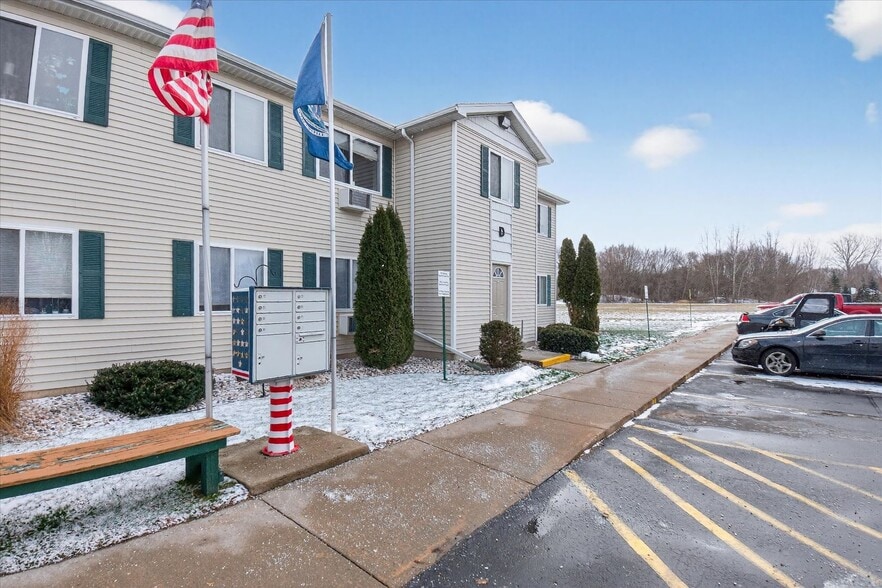 Interior Photo - Rockway Village (Shepherd 33 LLC)