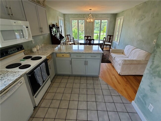 Building Photo - 15 Hammersmith Rd