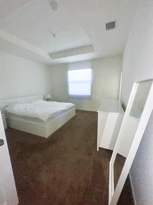 Building Photo - 11958 SW 151 Ave