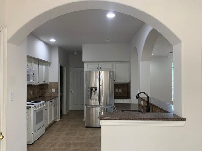 Building Photo - 11626 Alcott Dr