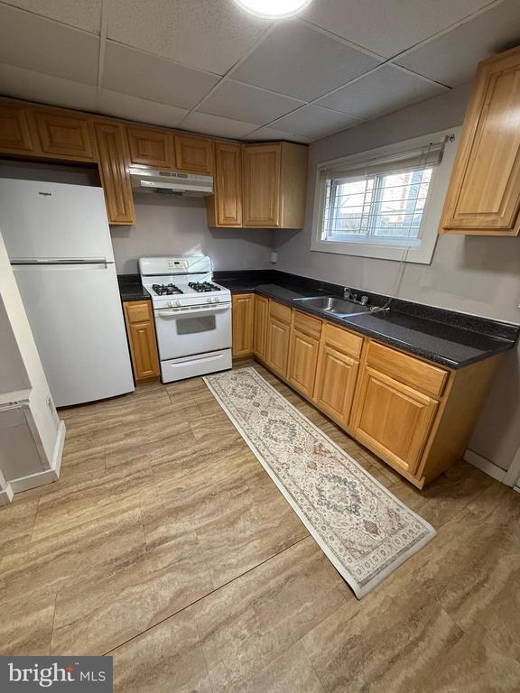 Building Photo - 1839 Sigel St