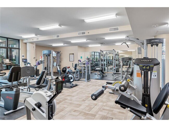 Building Photo - 1120 S 2nd St