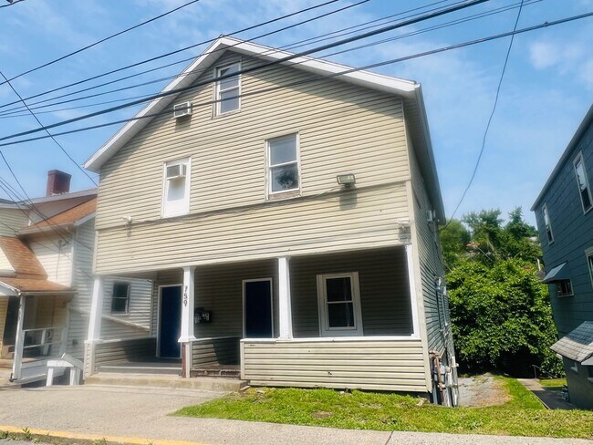Primary Photo - 759 Garrison Ave