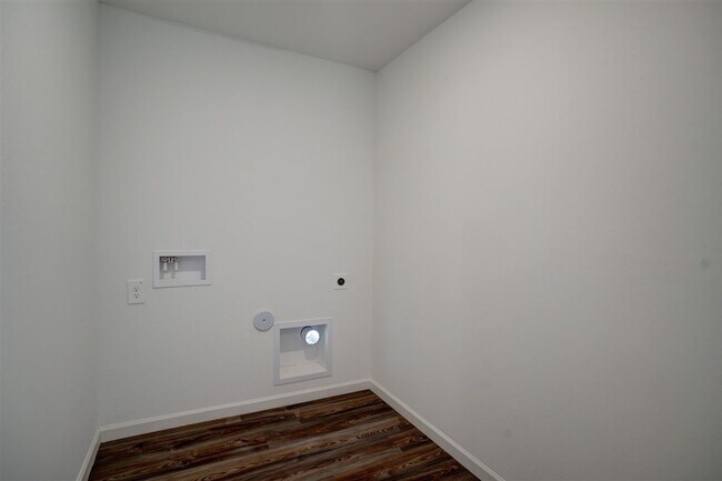 Building Photo - Rent This New Build in Prescott Valley!