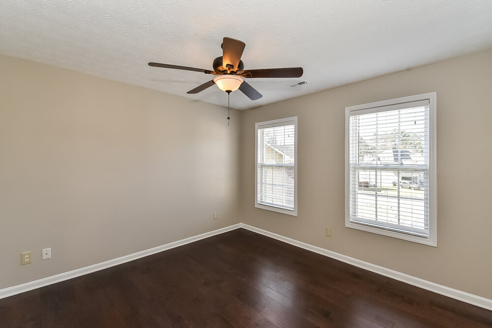 Building Photo - 2091 Samantha Cir S W