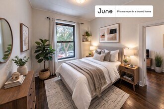 Building Photo - Room in Shared 3 bed/1.5 bath home