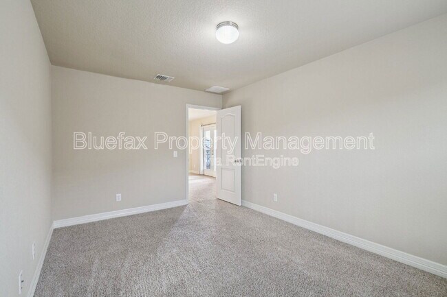 Building Photo - 10750 Gentle Fox Bay