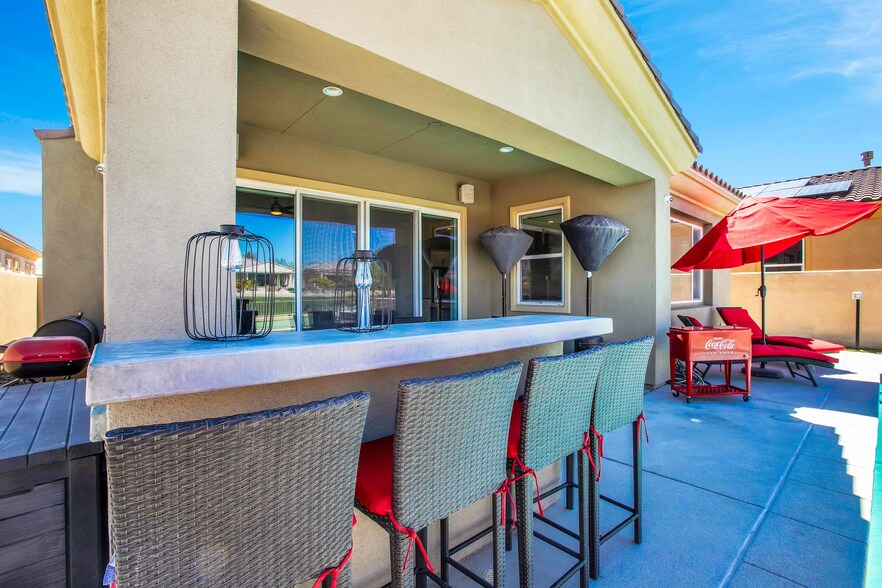 Backyard Bar Seating - 67264 Zuni Ct