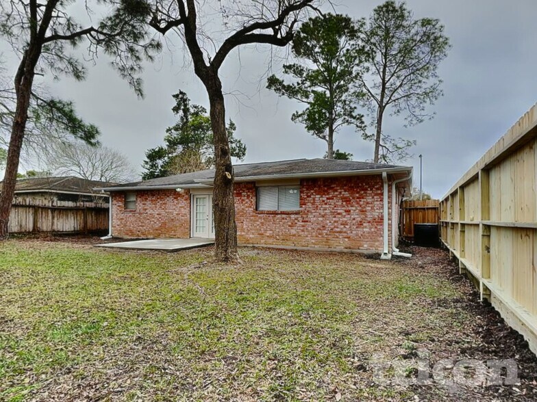 Building Photo - 17002 Tibet Rd