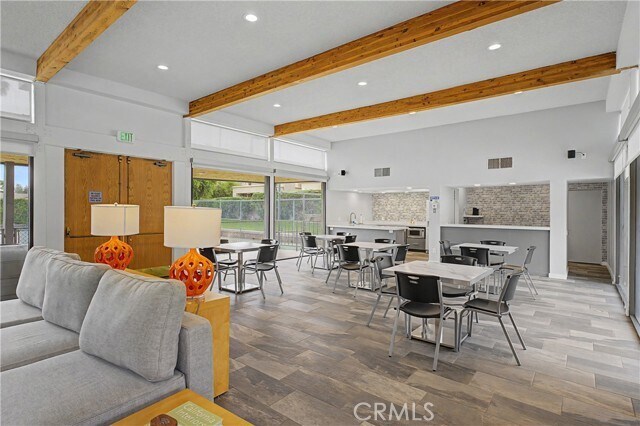 Building Photo - 157 Calle Bravo