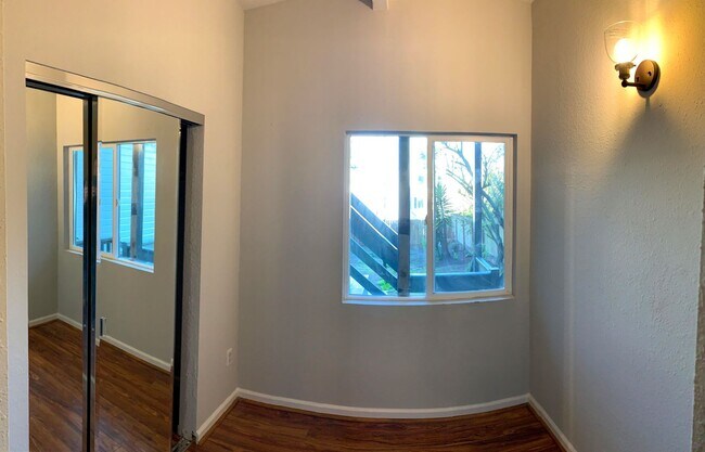 Building Photo - 2444-2446 Fulton