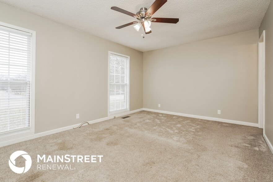 Building Photo - 108 Lucy Dr