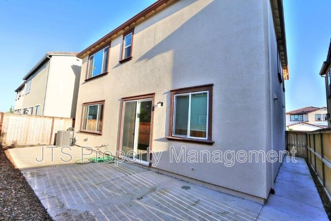 Building Photo - 3513 Birdland Ave