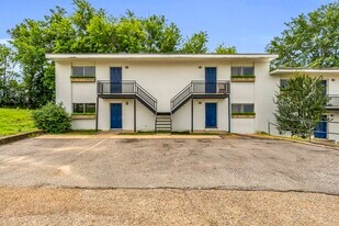 Building Photo - Richland Hills