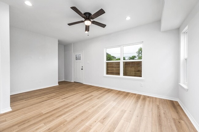 Building Photo - 783 Fortune St