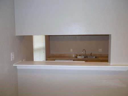 Building Photo - 1504 Cardinal Dr