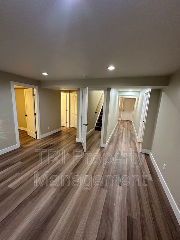 Building Photo - 3037 Antelope Rd