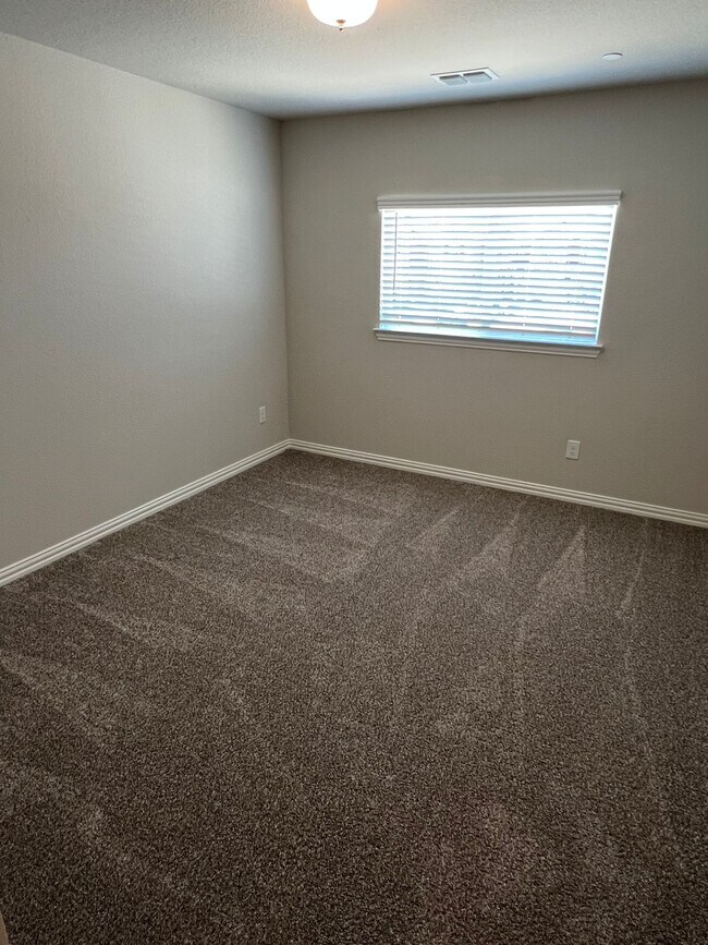 2nd Bed - 1232 Alamo Dr