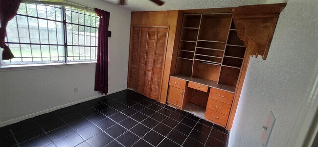 Building Photo - 2606 Lemonwood Ln