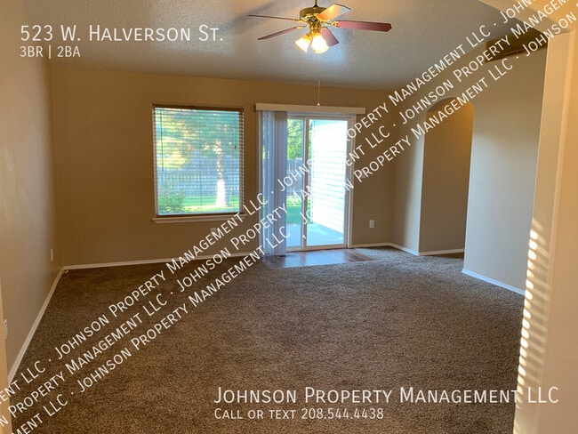 Building Photo - 523 W Halverson St