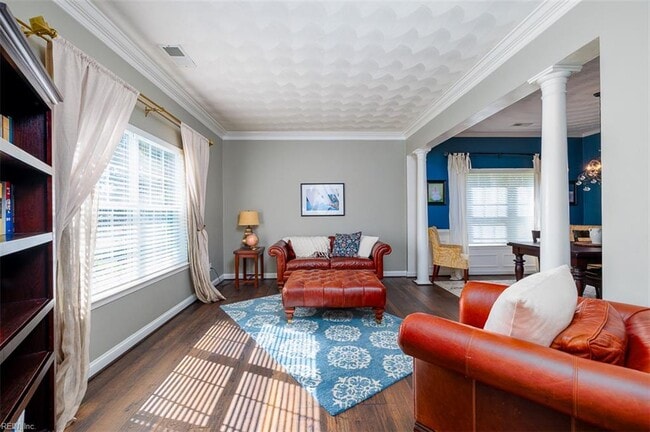 Building Photo - 1500 Ashburn Ct