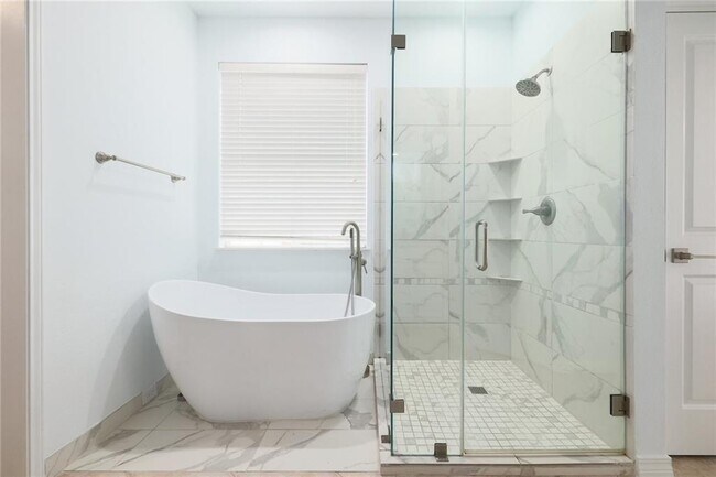 Building Photo - 10425 Indigo Broom Loop