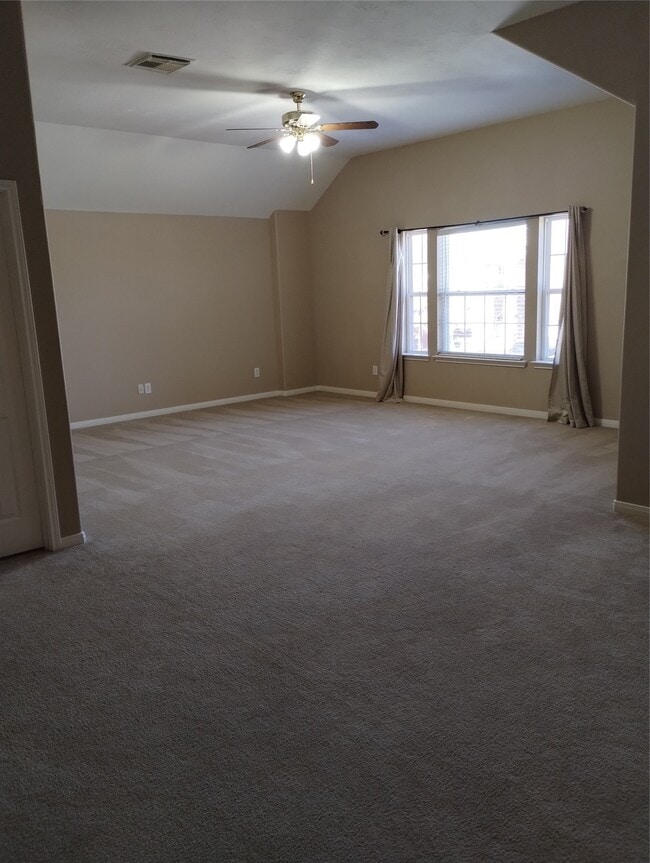 Building Photo - 16931 Creek Mountain Dr