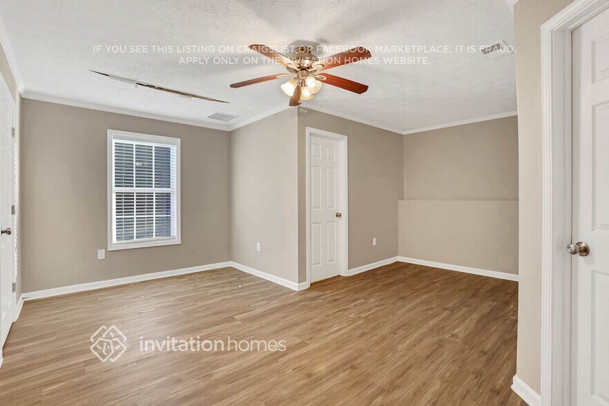 Building Photo - 125 Shadowbrook Dr