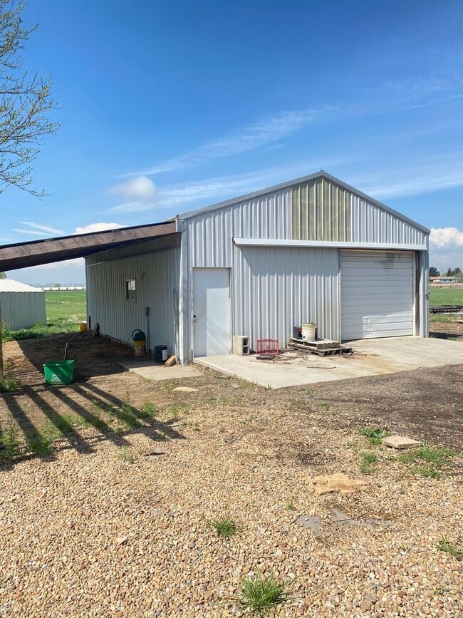 Building Photo - Country Property With Over 7 Acres of Land, No HOA & Room For Your Toys!
