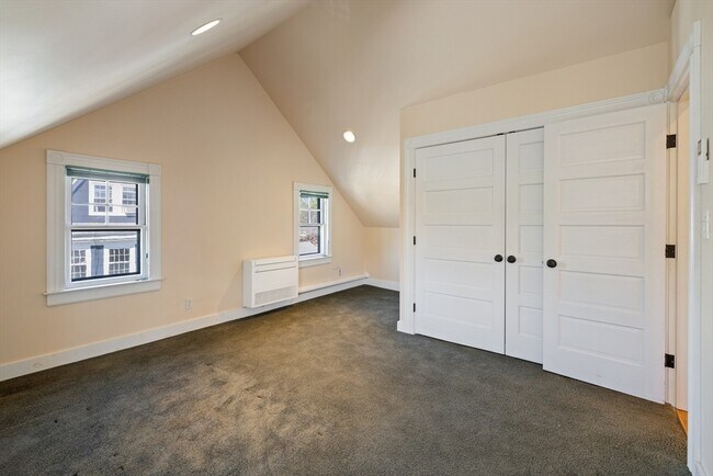 Building Photo - 124 Boston Ave