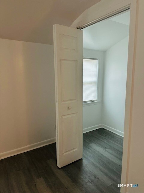 Building Photo - 57 Ridgeview Cir