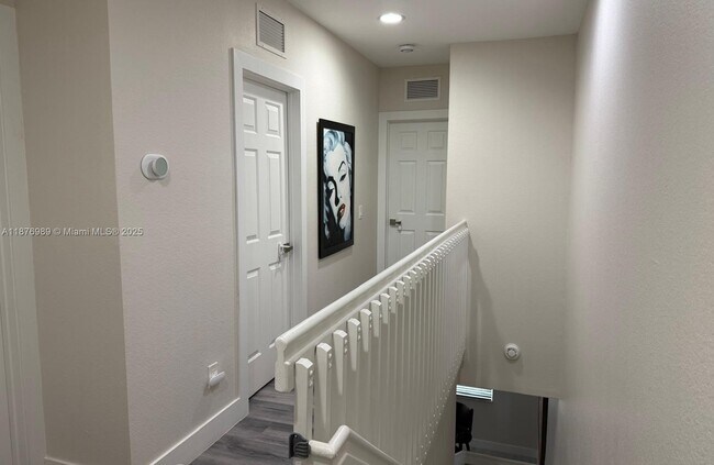 Building Photo - 4172 SW 156th Ave