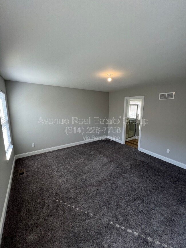 Building Photo - 486 Timber Valley Trail