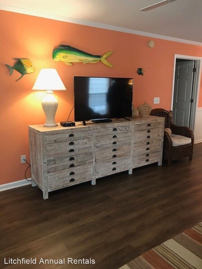 Building Photo - 3 br, 2 bath House - 749 Blue Stem Dr Unit...